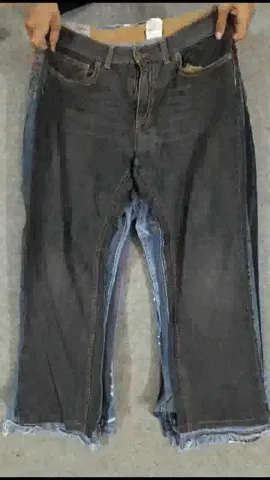 #145 Men Designer Baggy Jeans - 16