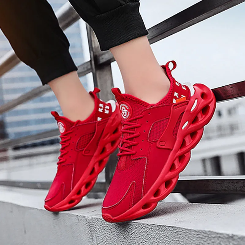 Arrow Sneakers