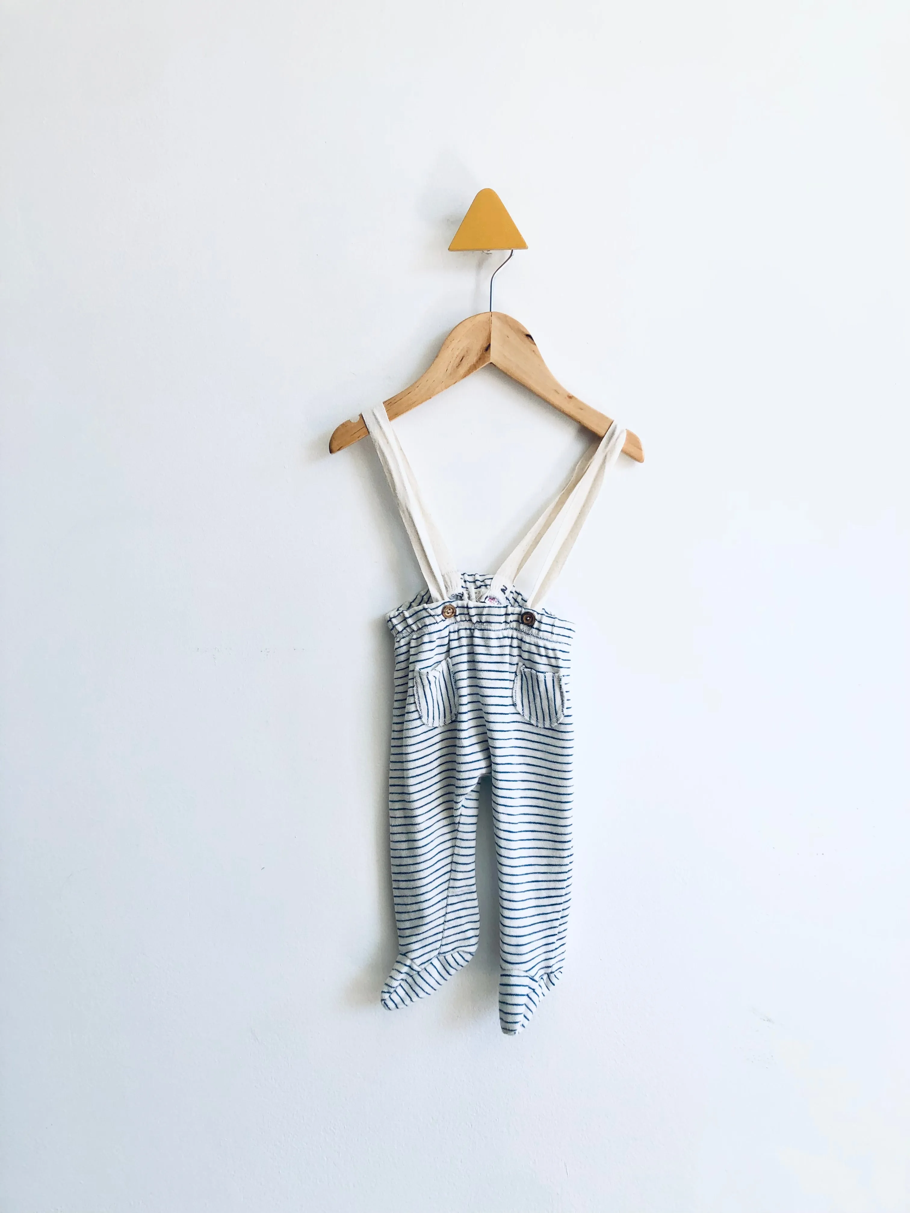 Footed Suspender Pants // 3-6M