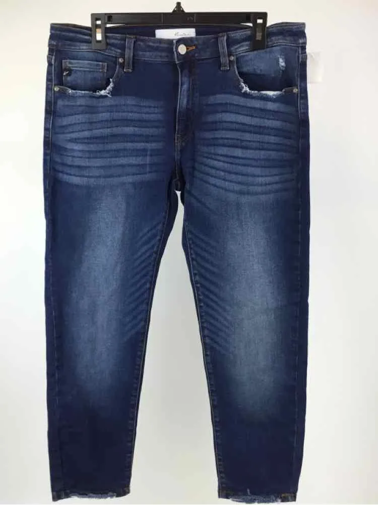 Kancan Women Size 13 Blue Jeans