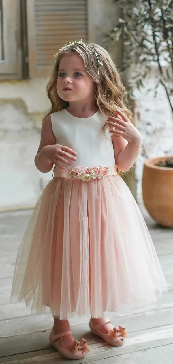 Lovely Round Neck Sleeveless A Line Tulle Flower Girl DressesGTE2131