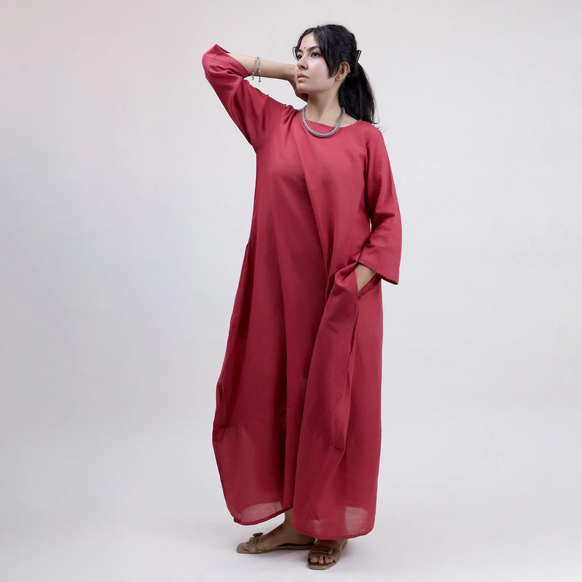 Maroon Solid Round Neck Women Kaftan Dress