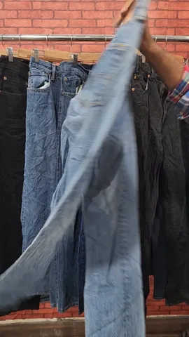 Men Levis Jeans 20Pcs